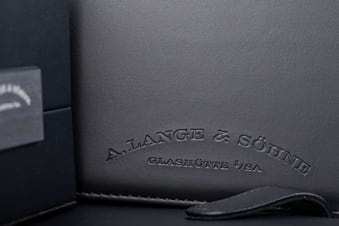 Guarantee-information-and-documents-booklet
